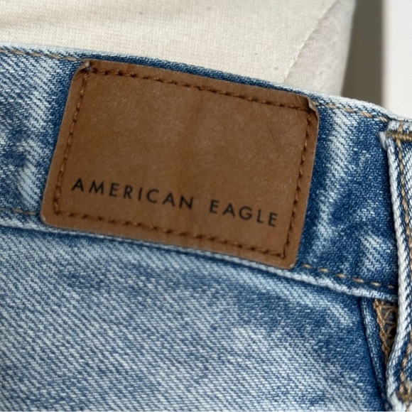 AMERICAN EAGLE Outfitters 90s Boyfriend Relaxed Fit Rainbow Pocket Jeans Size 6 - Picture 11 of 16